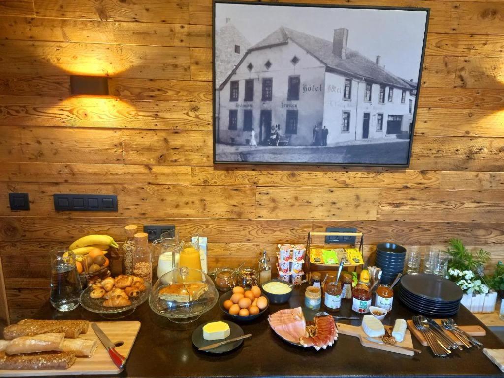 Renee Cense Bed & Breakfast Houffalize Dış mekan fotoğraf